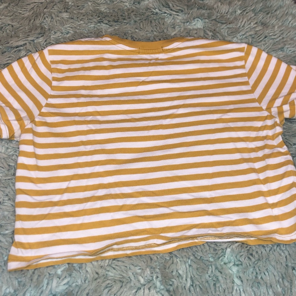 Brandy crop top - Picture 2 of 3